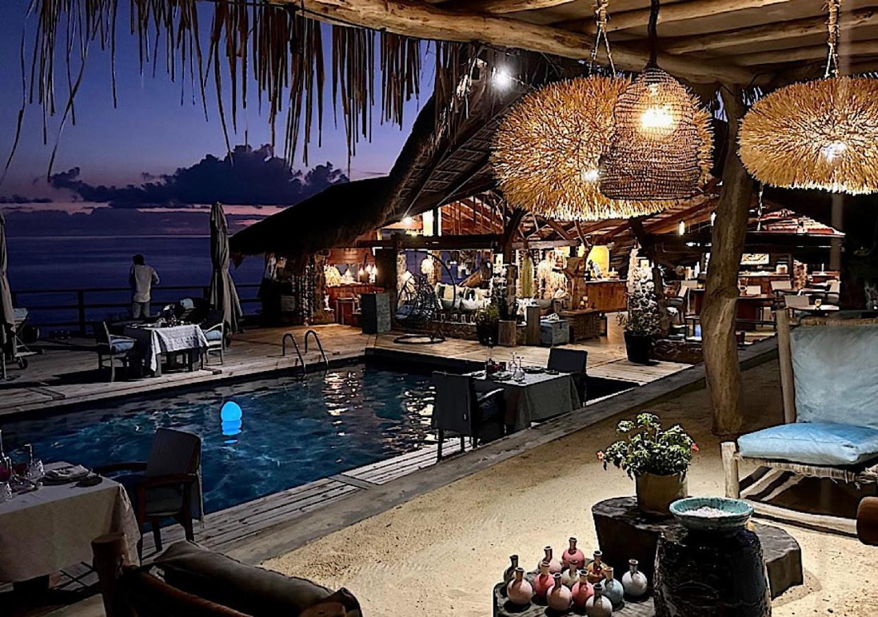 Chateau De Feuilles & Spa - Praslin Island Baie Sainte Anne Exterior foto